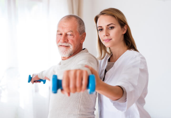 How Physical Therapy Can Treat Common Health Risks In Aging Adults